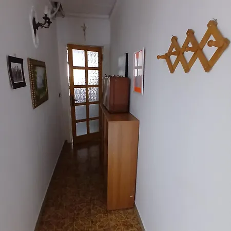 Tata Nanu Nyaraló